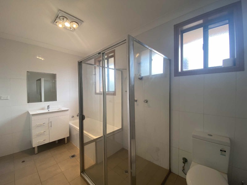 209  Wentworth Avenue, Pendle Hill NSW 2145