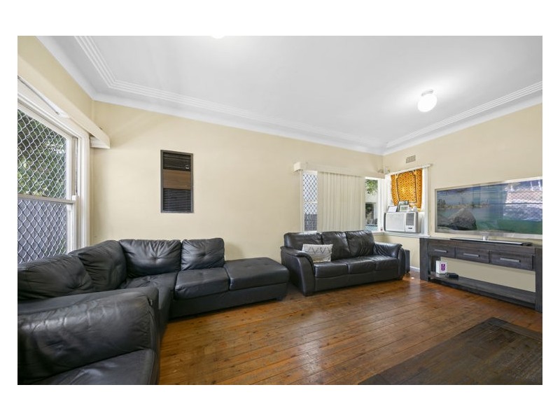 154 Burnett Street, Merrylands NSW 2160