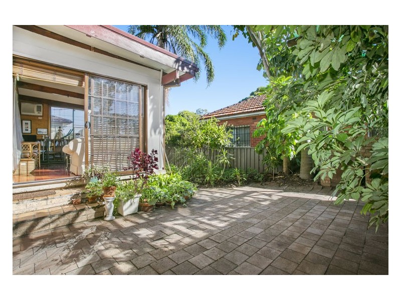416 Blaxcell Street, Granville NSW 2142