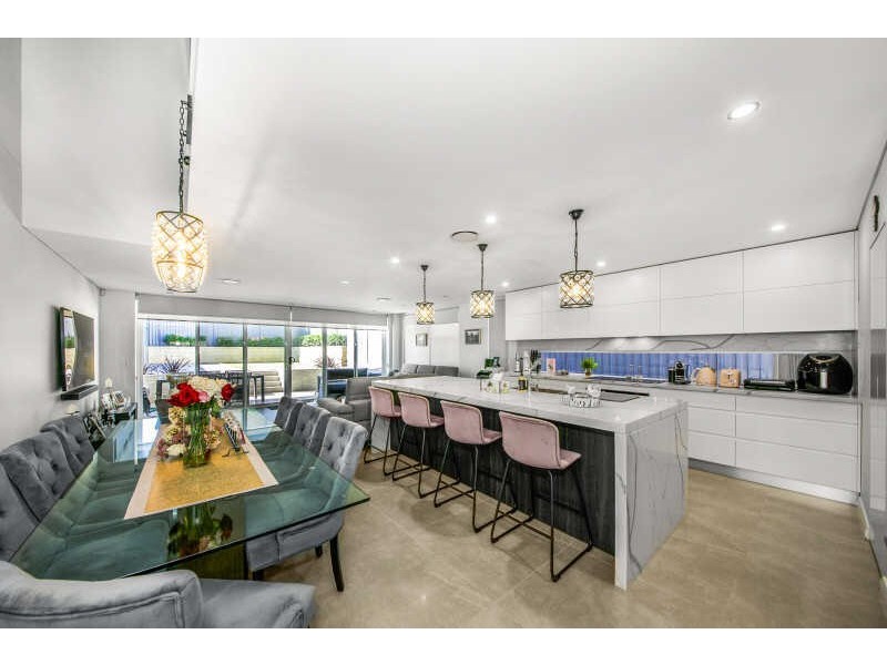 155  Whalans Rd,, Greystanes NSW 2145