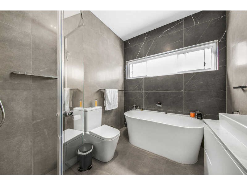 155  Whalans Rd,, Greystanes NSW 2145