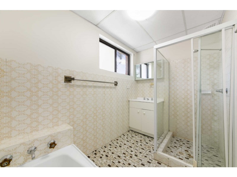 06/10 Paton Street, Merrylands NSW 2160