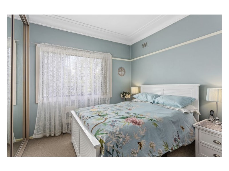 19 Donnelly Street, Guildford NSW 2161