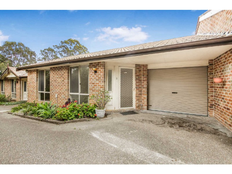 2/38  Wyena Rd, Pendle Hill NSW 2145