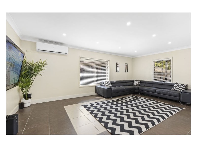 28 Davies Street, Merrylands NSW 2160