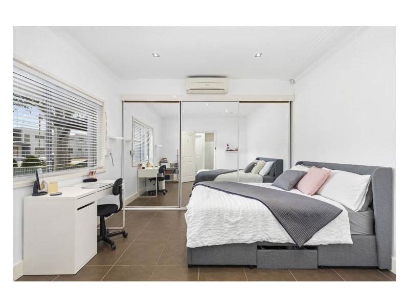 28 Davies Street, Merrylands NSW 2160