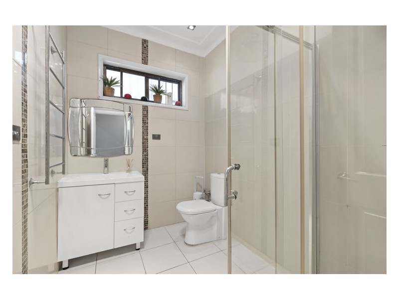 28 Davies Street, Merrylands NSW 2160