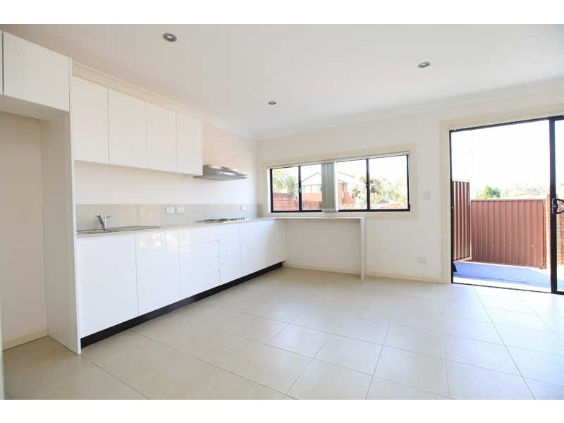 73A  Beresford Road, Greystanes NSW 2145