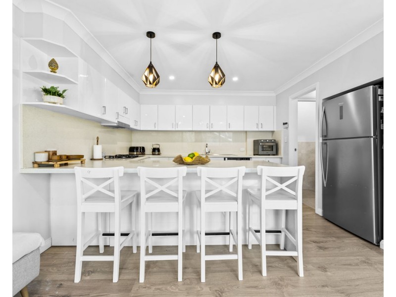 2/60 Hampden Road, South Wentworthville NSW 2145