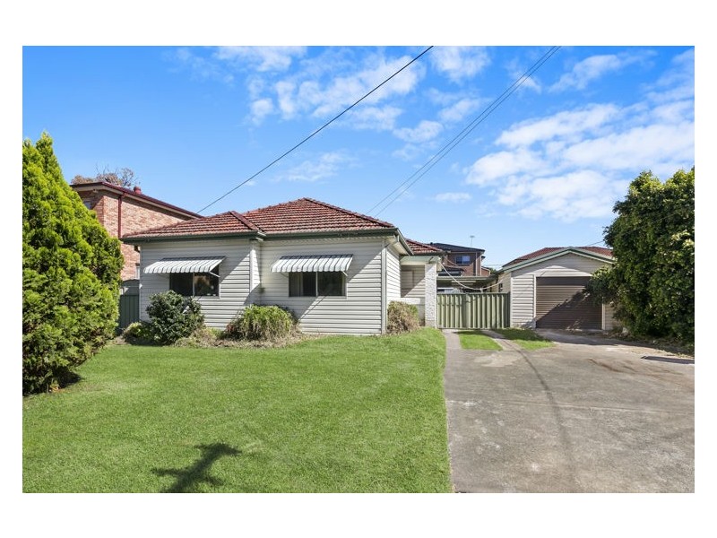 12 Windsor Road, Merrylands NSW 2160