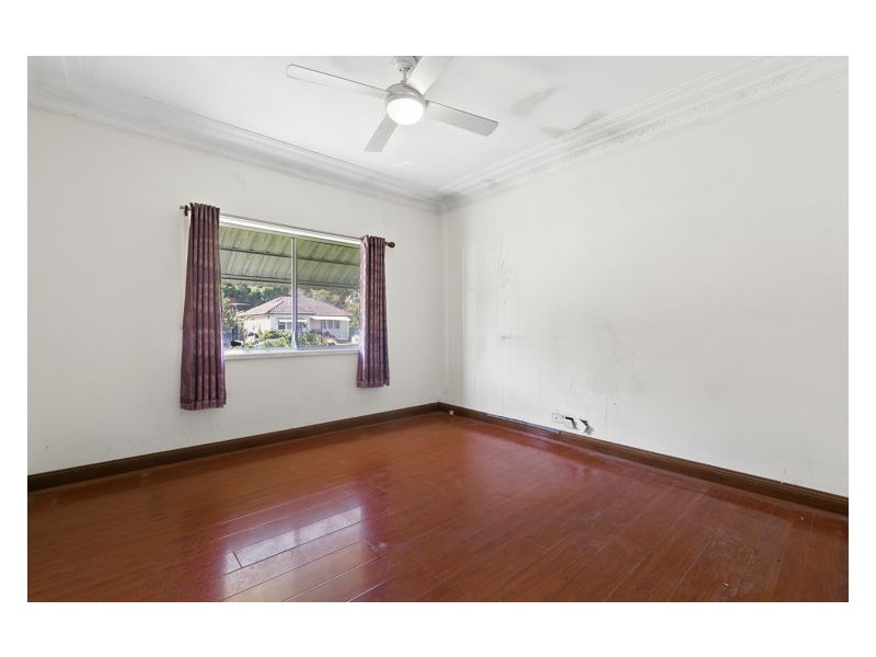 12 Windsor Road, Merrylands NSW 2160