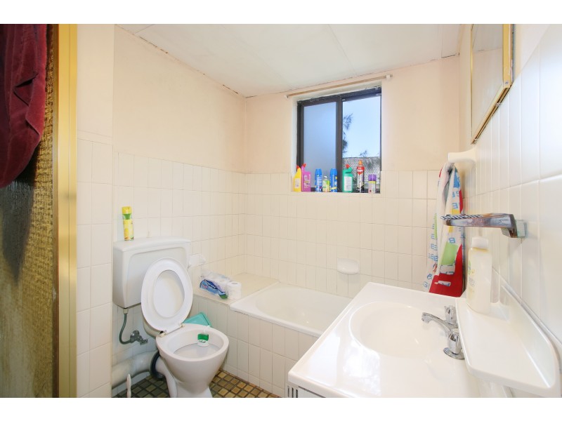 1/23 Crown Street, Granville NSW 2142