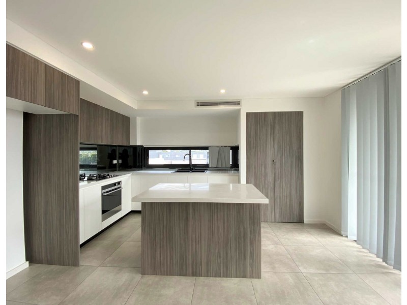 27/11  Veron Street, Wentworthville NSW 2145