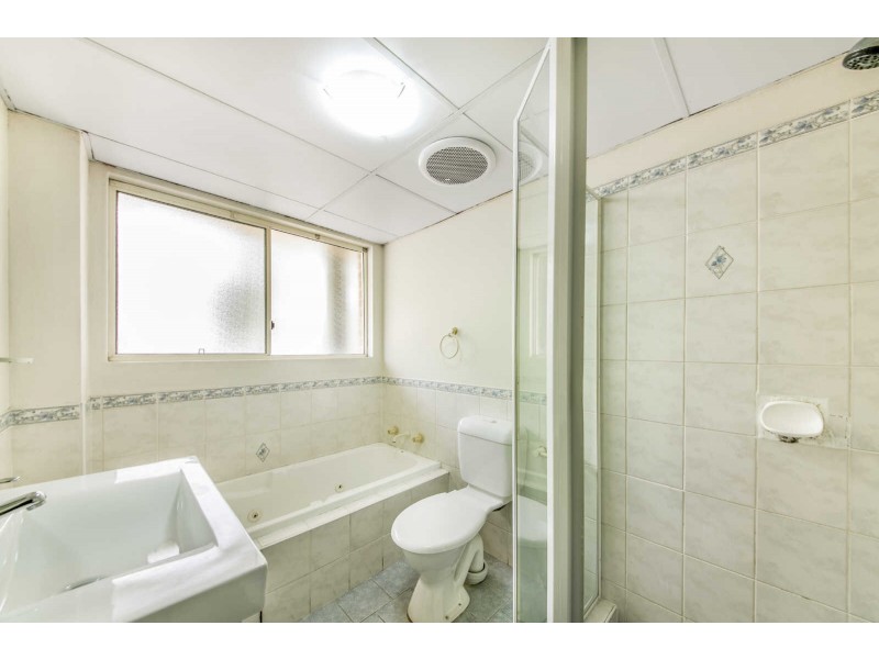 2/79-85 Stapleton Street, Pendle Hill NSW 2145