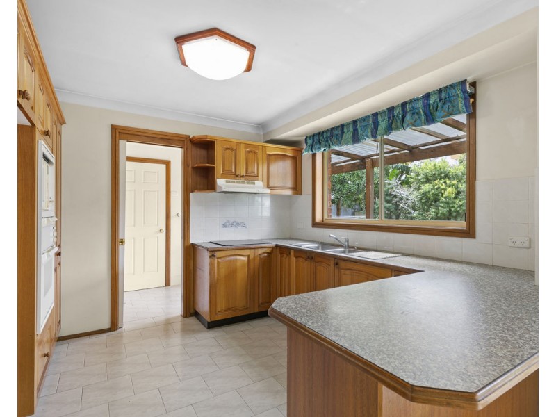 9 Billabong Street, Pendle Hill NSW 2145