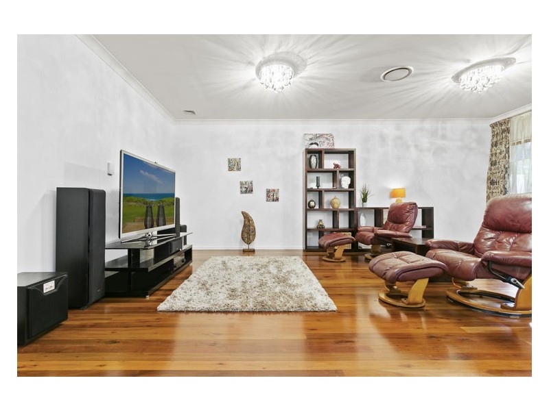 2 Samuel Way, Pemulwuy NSW 2145