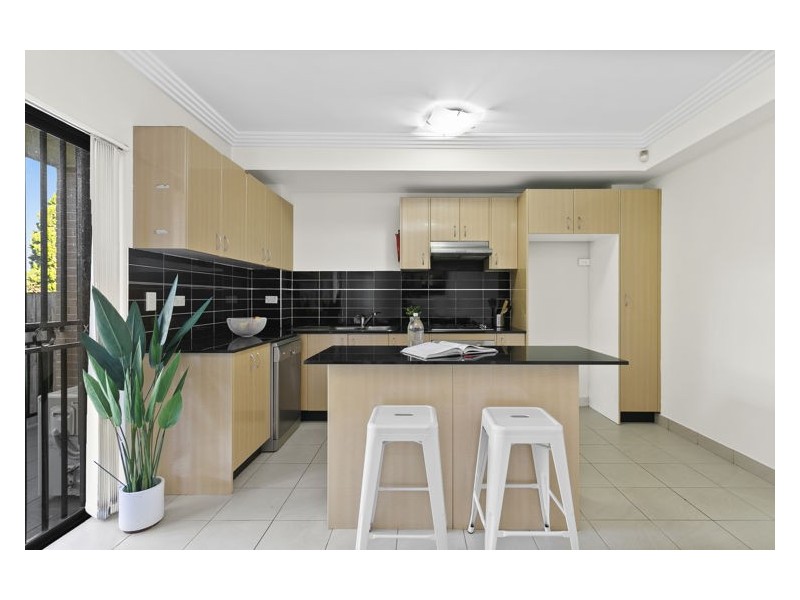 16/76-78 Mountford Avenue, Guildford NSW 2161