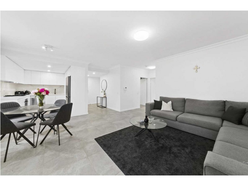 2/7-11 Paton Street, Merrylands West NSW 2160