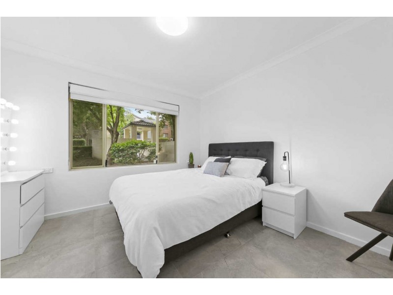 2/7-11 Paton Street, Merrylands West NSW 2160