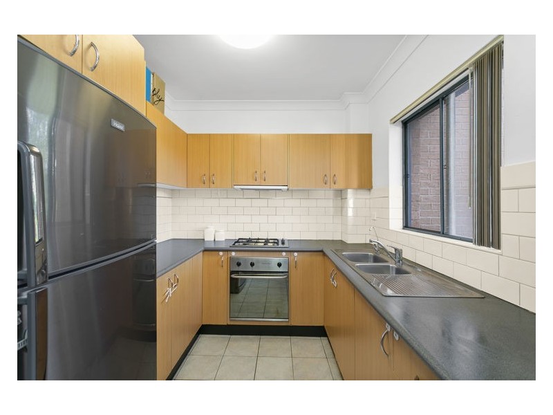 2/14-16 Paton Street, Merrylands NSW 2160