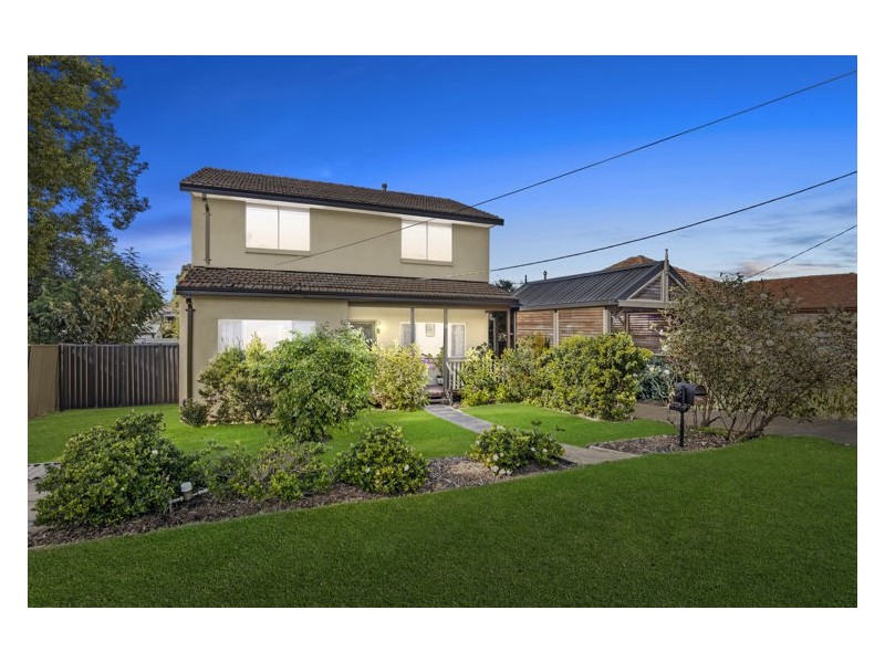 8 Davies Street, Merrylands NSW 2160