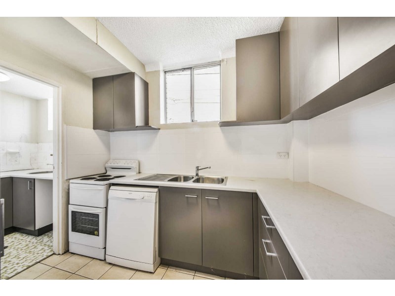 1/32 Paton Street, Merrylands West NSW 2160