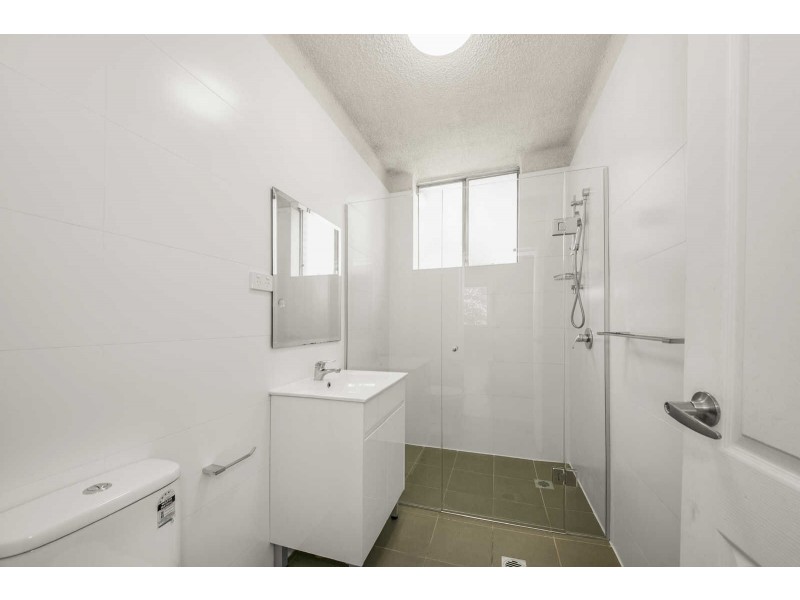 1/32 Paton Street, Merrylands West NSW 2160