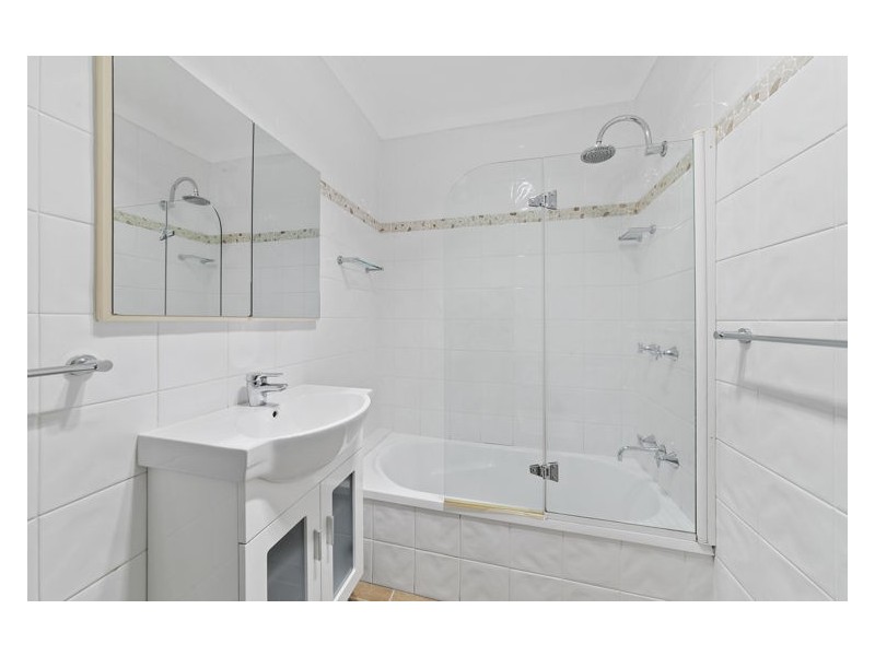 6 Chiswick Road, Granville NSW 2142