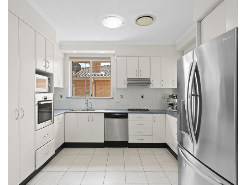 61 Ringrose Avenue, Greystanes NSW 2145