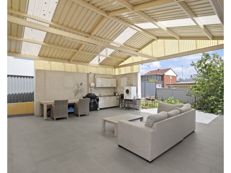 61 Ringrose Avenue, Greystanes NSW 2145