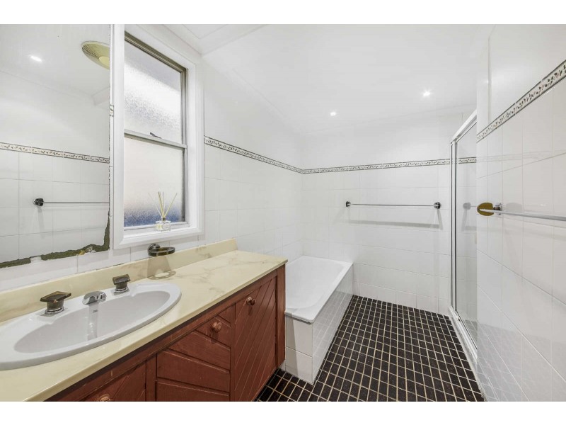 534a Woodville Road, Guildford NSW 2161