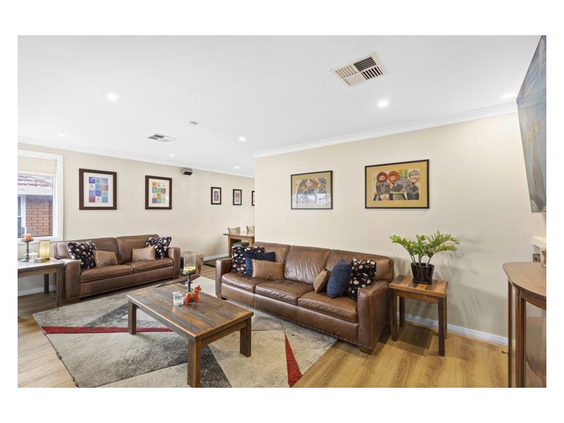 10 Damien Avenue, Greystanes NSW 2145