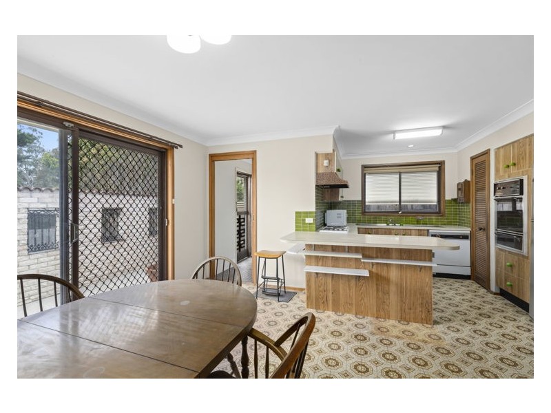 16 Hewitt Avenue, Greystanes NSW 2145