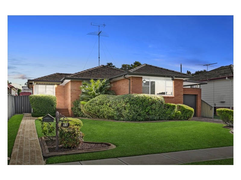 11 Bogan Street, Greystanes NSW 2145