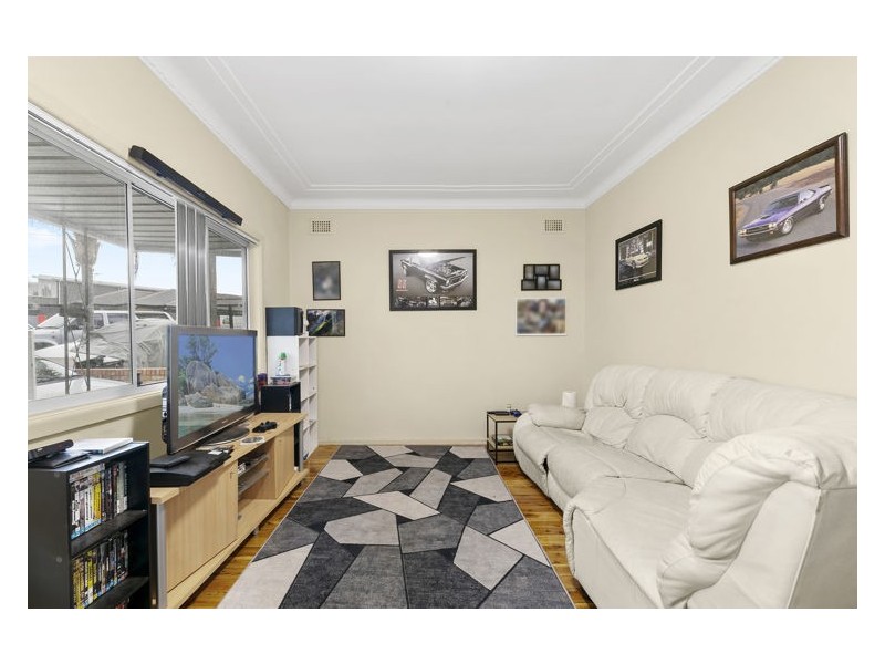 31 Ellis Street, Merrylands NSW 2160