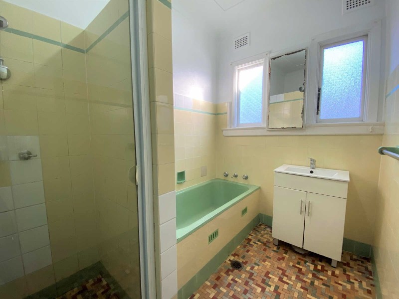 71  Grand Avenue, Westmead NSW 2145