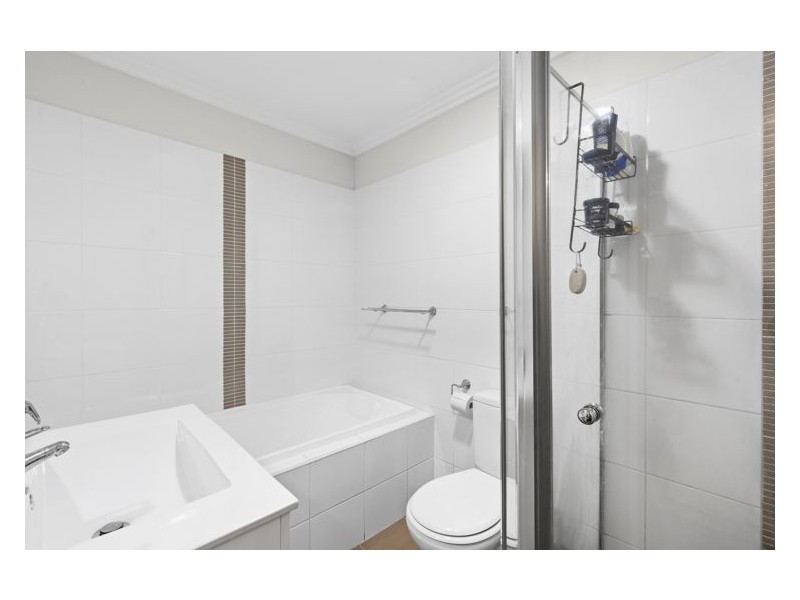 2/427-429 Guildford Road, Guildford NSW 2161