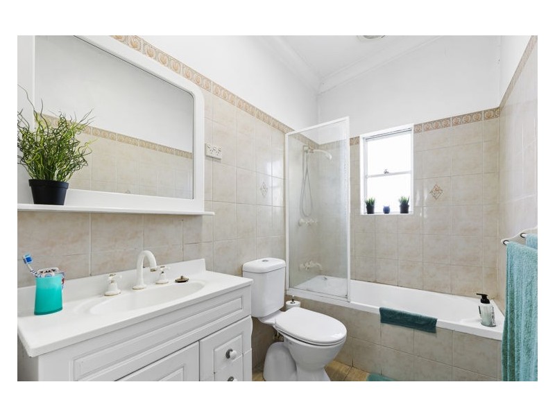 9 Mills Street, Merrylands NSW 2160