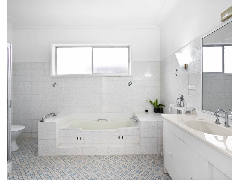 647 Merrylands Road, Greystanes NSW 2145