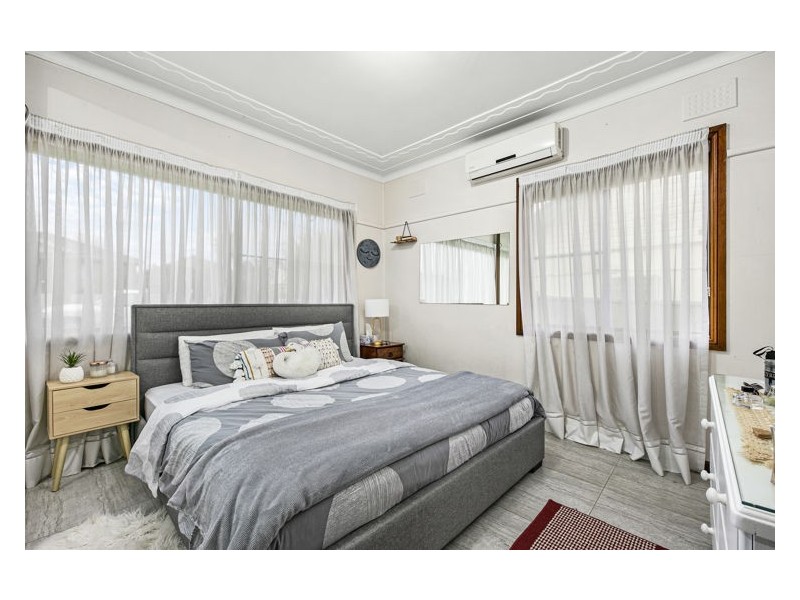 14 Bury Road, Guildford NSW 2161