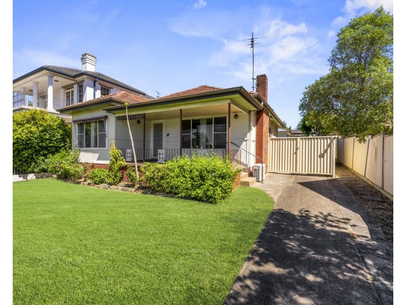 25 & 25a Yeend Street, Merrylands NSW 2160