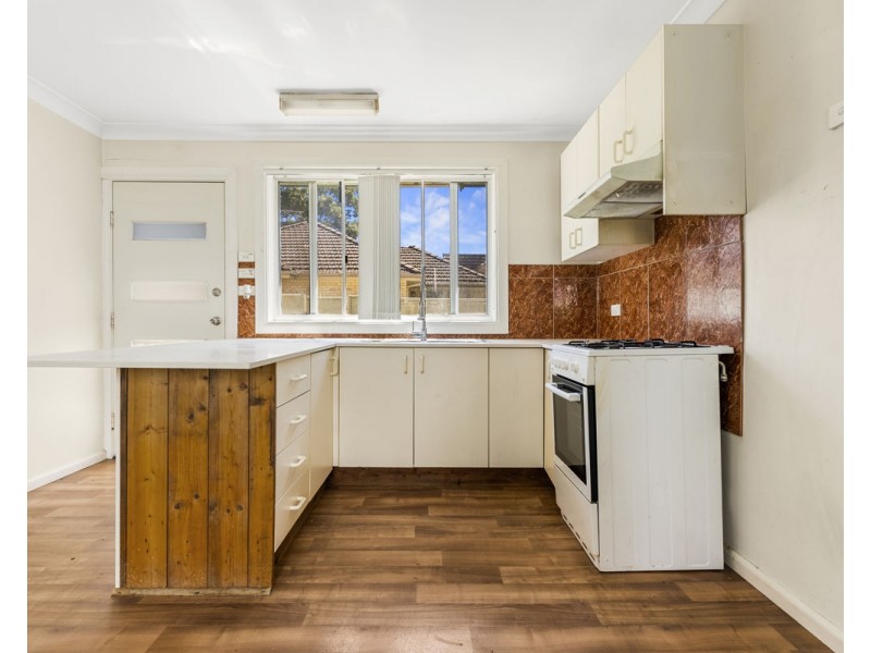 25 & 25a Yeend Street, Merrylands NSW 2160