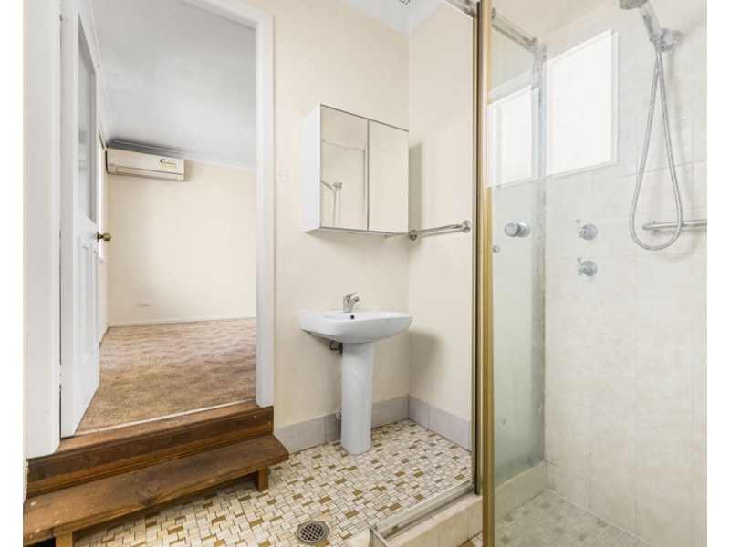 25 & 25a Yeend Street, Merrylands NSW 2160