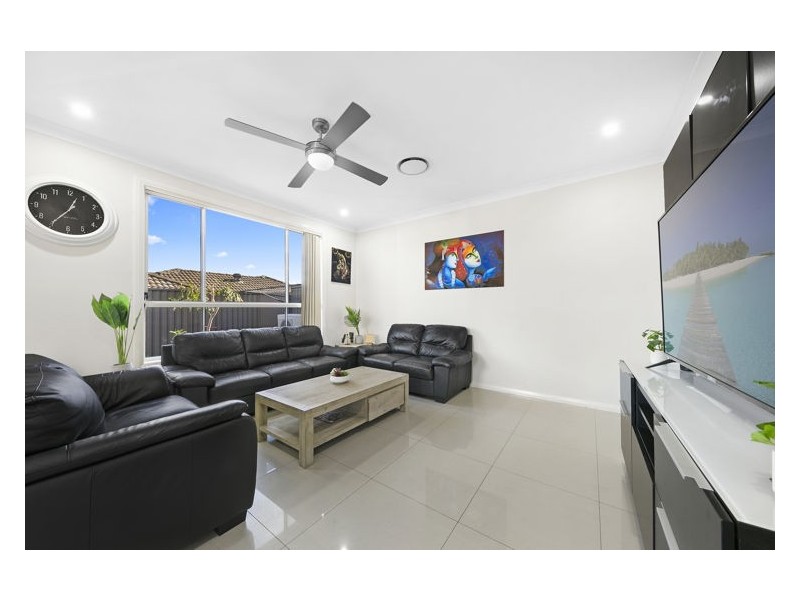 36c Tungarra Road, Girraween NSW 2145