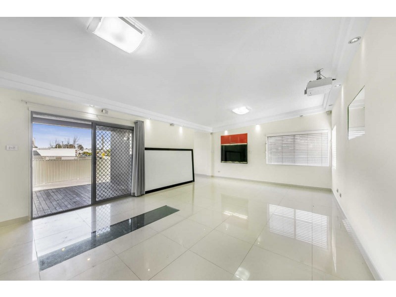 78 Hilltop Road, Merrylands NSW 2160