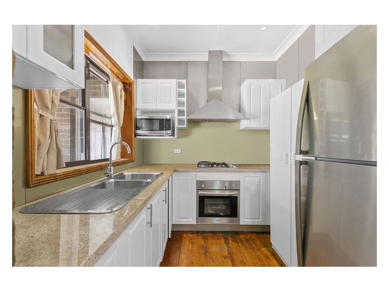 16 Montgomery Avenue, Granville NSW 2142