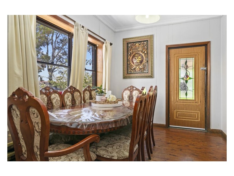 16 Montgomery Avenue, Granville NSW 2142