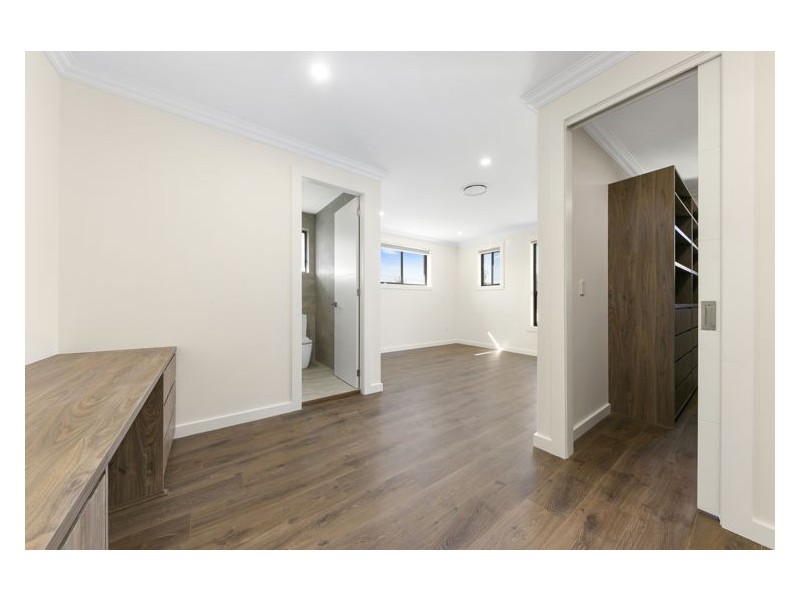 25 Nancy Street, Pendle Hill NSW 2145