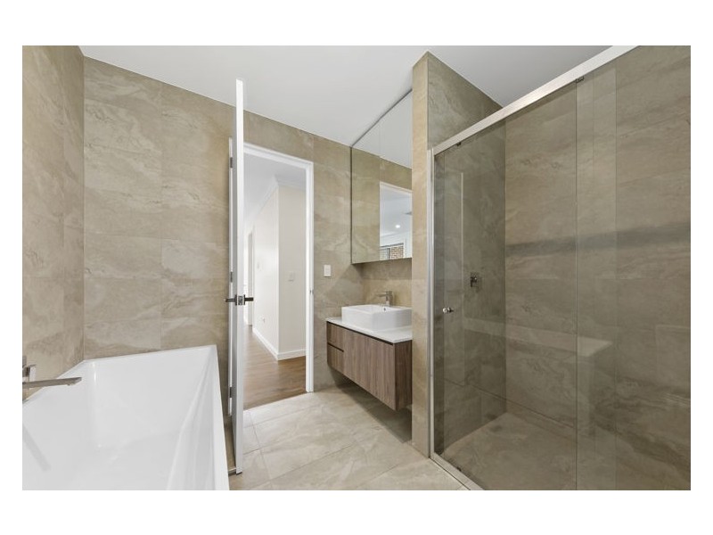 25 Nancy Street, Pendle Hill NSW 2145