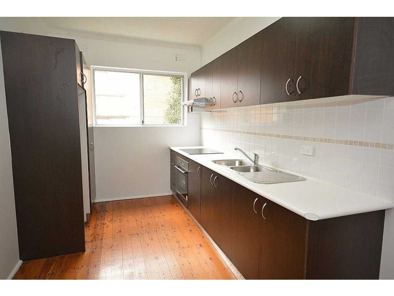 2/15 Todd Street, Merrylands West NSW 2160